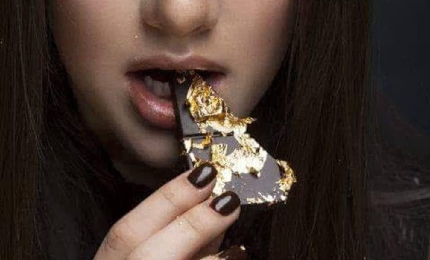 FGLC gold leaf 24k Edible pure gold leaves 6×4 king size 2pc gold vark for sweets,cake decoration,ice cream,serums,ayurvedic madicine,royals foods,Jain temple,face facial spa,nails, — image 4
