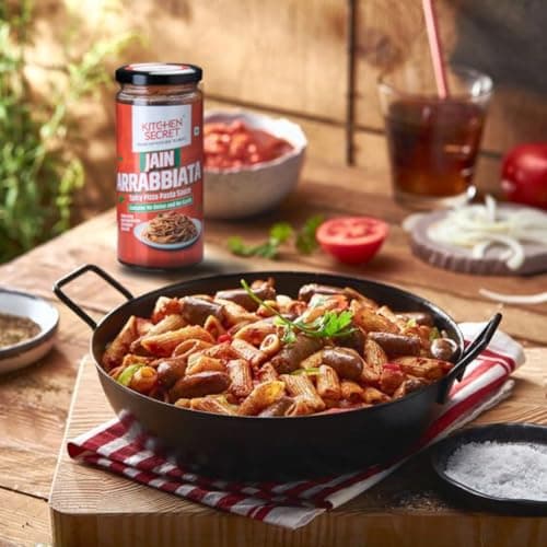 Kitchen Secret Jain Arrabbiata No Onion No Garlic Spicy Red Pizza Pasta Sauce 390g - For Pasta, Spaghetti, Pizza, Sandwiches, Wraps, Quality Ingredients, No Preservatives, Taste of Italy — image 3