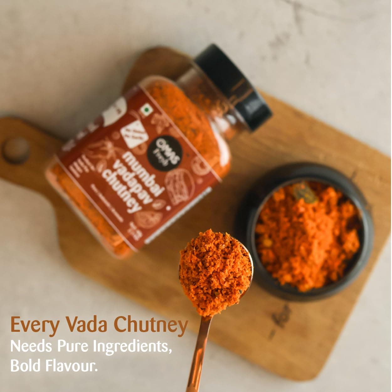 Omas Fresh No Onion, No Garlic Mumbai Vadapav Chutney 60g, Instant Coconut Dry Chutney | Perfect for Vadapav, Bhajiya, Samosa (60g, Pack of 2) — image 3