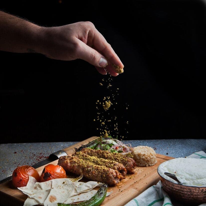 SARANZ Lucknowi Galouti Kebab Masala | 100% Natural Authentic Indian Spice | Instant Kabab Masala Ready to Use | Free from Chemicals | Blend of Fresh & Aromatic Spices (100 Grams Sprinkler Jar) — image 6