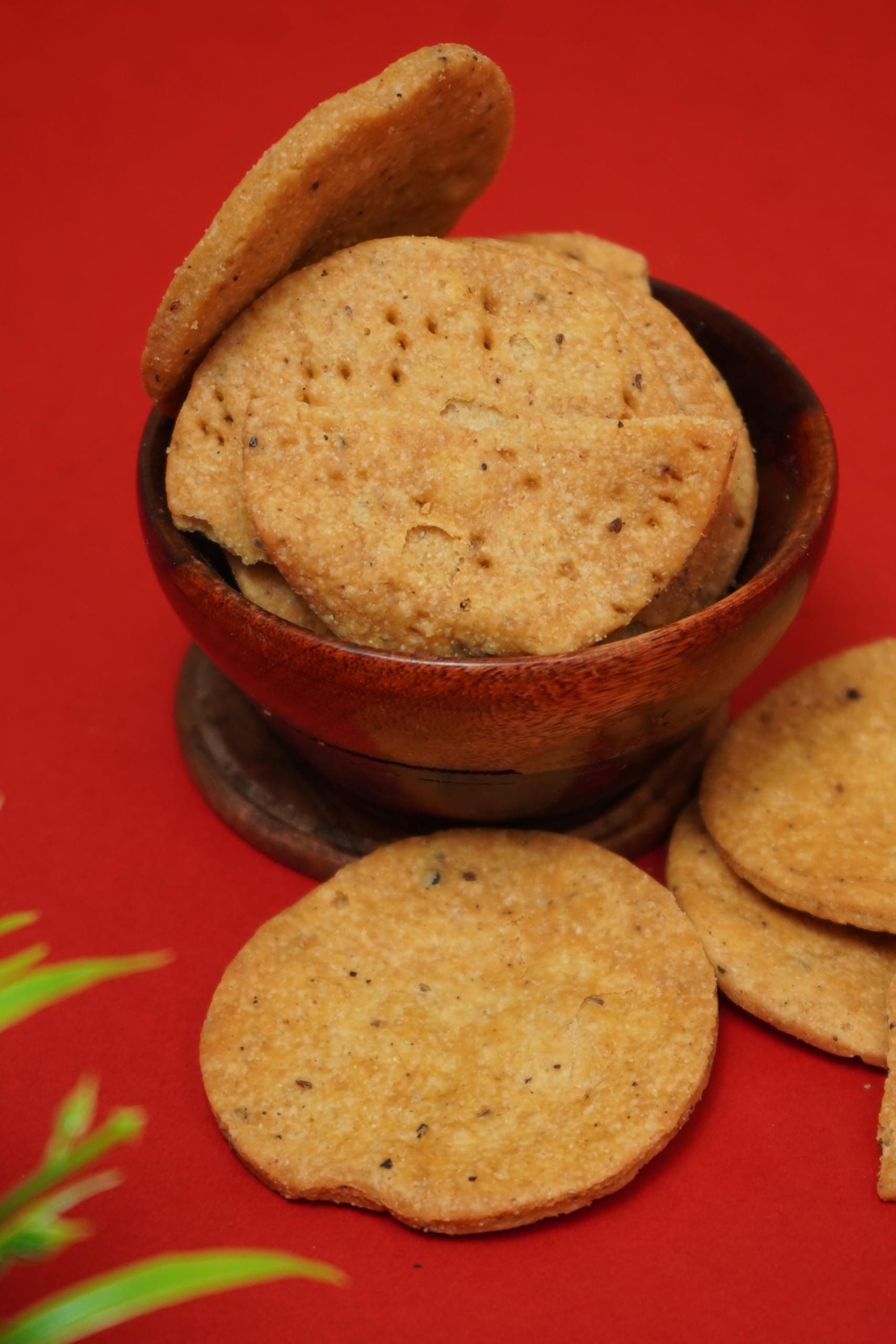 SHRI JAIN JI Atta Namkeen Mathri 250g | No Palm Oil | No Preservatives — image 3