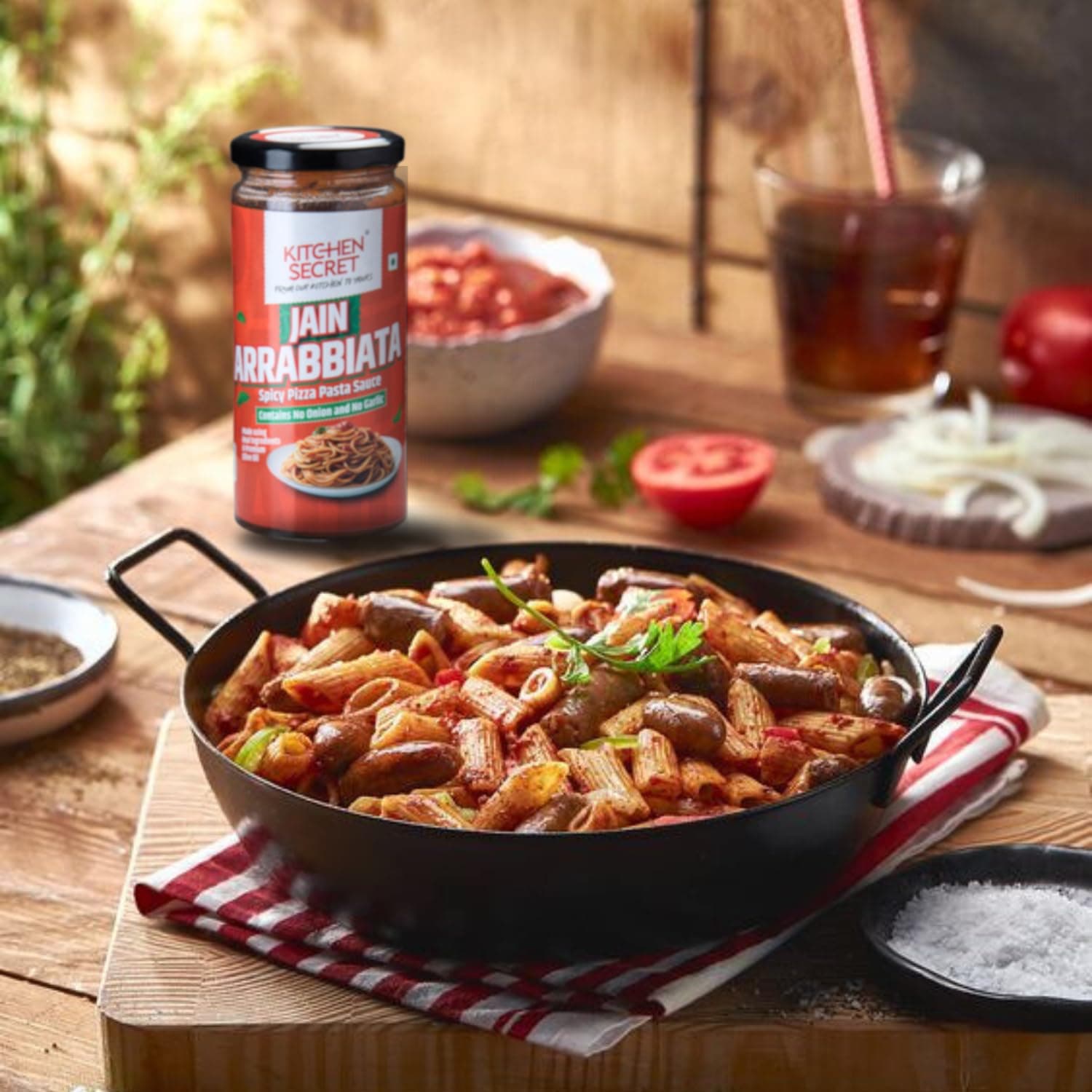 Kitchen Secret Jain Arrabbiata No Onion No Garlic Spicy Red Pizza Pasta Sauce 390g - For Pasta, Spaghetti, Pizza, Sandwiches, Wraps, Quality Ingredients, No Preservatives, Taste of Italy — image 3