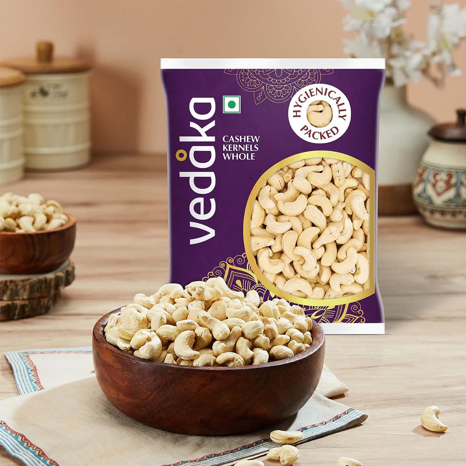 Amazon Brand - Vedaka Whole Cashews | 200 Gram | Grade W320 Kaju | Gluten-Free & Plant Based Protein | Firm Texture, Rich Taste | Regular-Sized, Non-Split | Healthy Snack — image 6