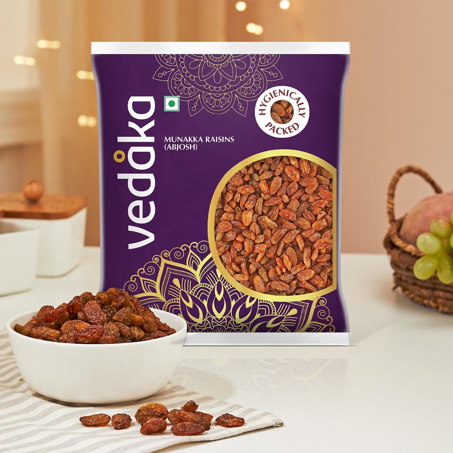 Amazon Brand - Vedaka Munakka Raisins (Abjosh) | 500 g | Naturally Sweet | Rich Authentic Flavour | Perfect Travel Snack — image 4