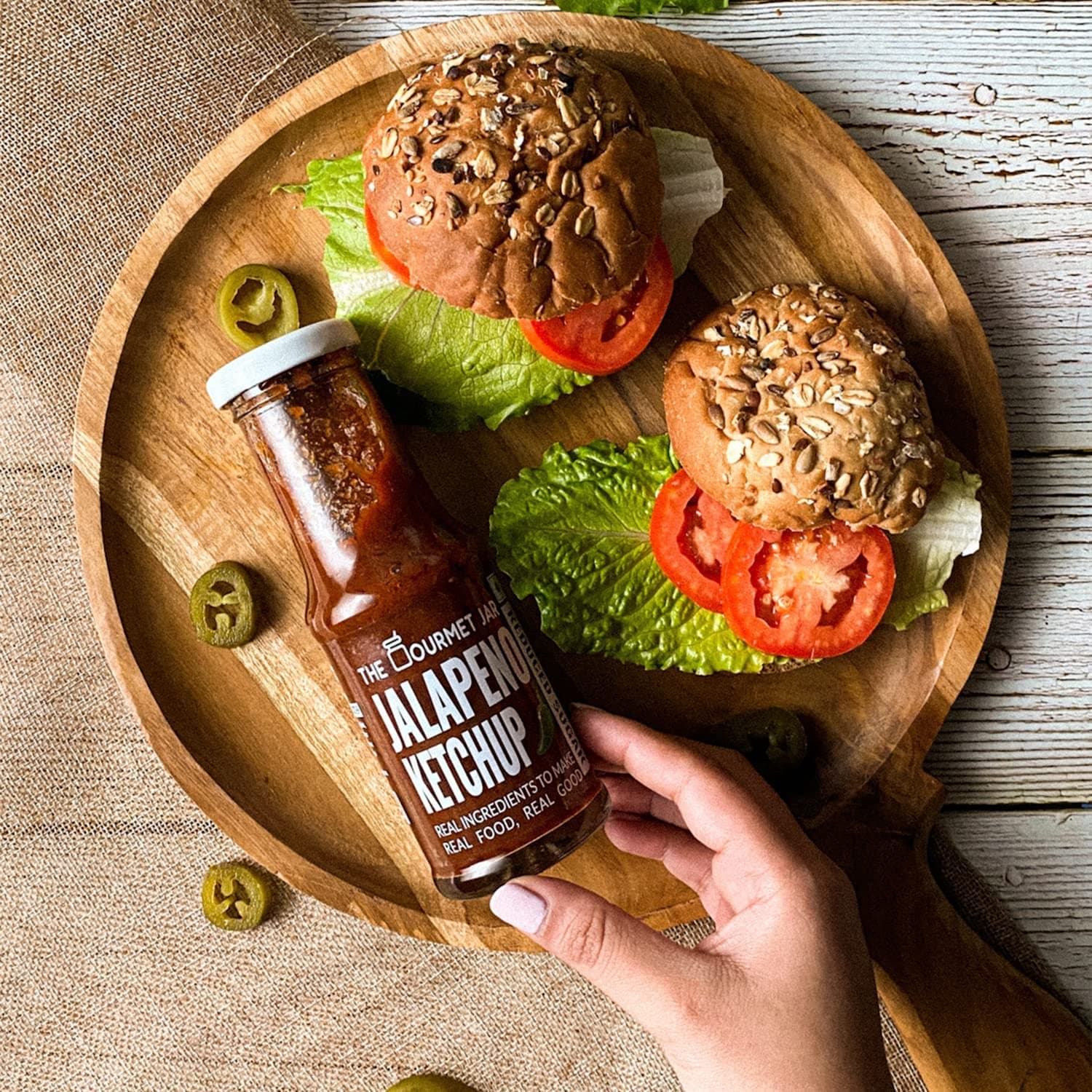 The Gourmet Jar Jalapeno Ketchup 225g| 100% Natural, No Preservatives, No Artificial Colors, No Artificial Flavouring agent| No Refined Sugar| Low Calorie| No-trans-fat| Healthy ketchup| Made with Fresh Tomatoes and Jalapenos| Homemade taste| Hot, Sweet & Spicy| Pack of 1 — image 2