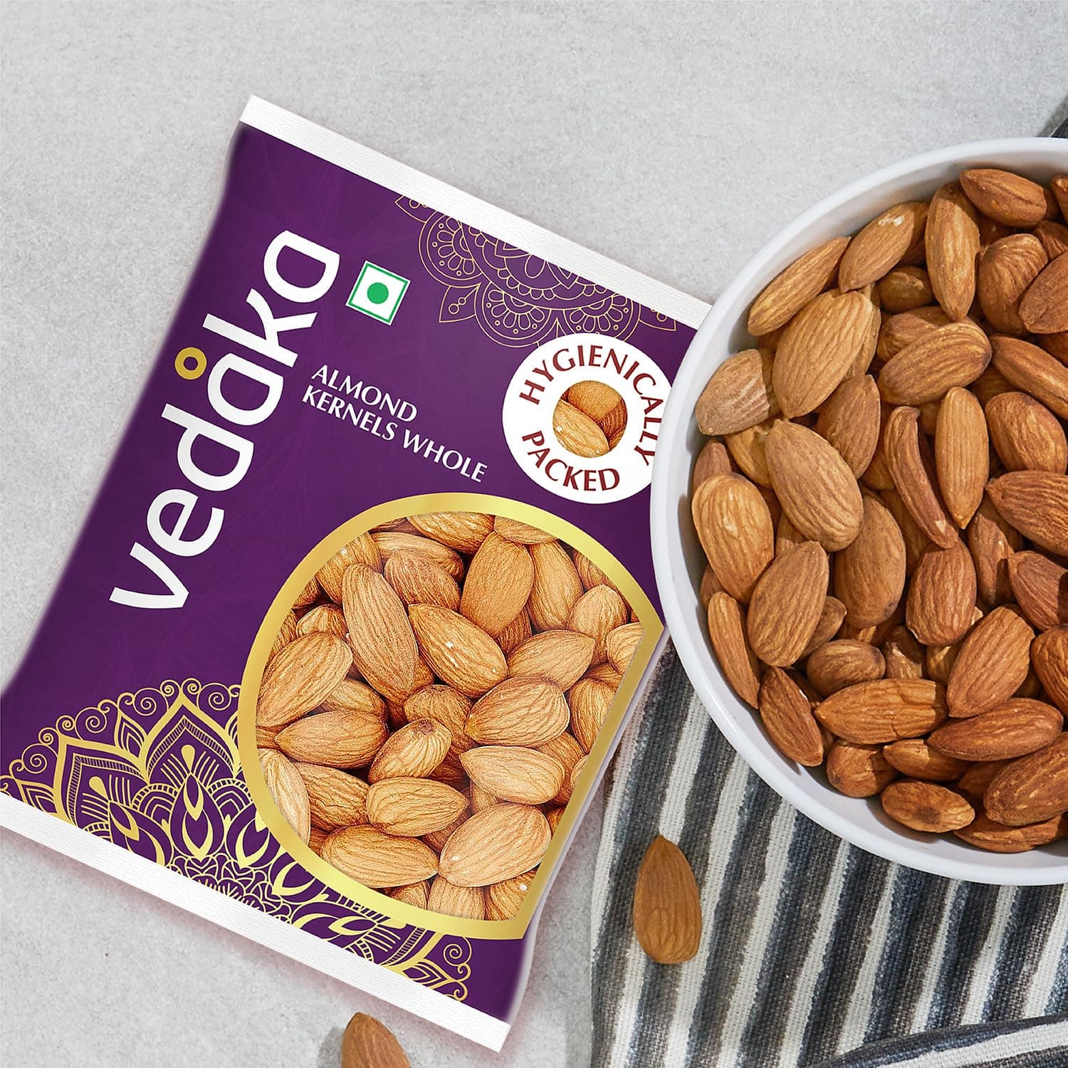 Amazon Brand - Vedaka California Almonds | 200 G | 100% Natural Badam | Dry Fruits Rich In Protein And Dietary Fiber | Nutty & Crunchy | No Additives, Preservatives Or Added Flavors | Healthy Snack — image 4