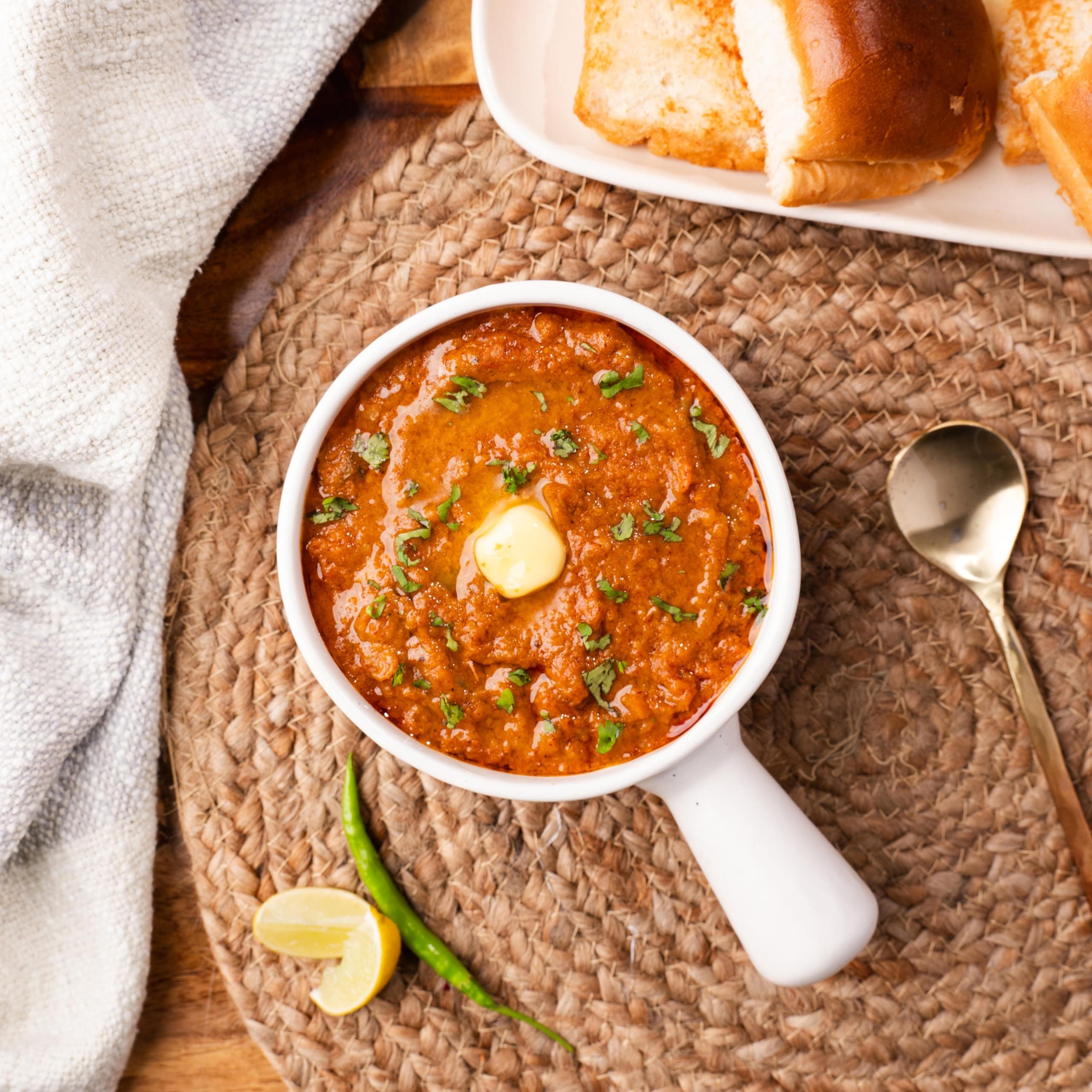 Instantly Yours Ready to Eat Pav Bhaji 450 gm (Pack of 2) | Hygiene Street Food | Just Heat and Eat | Mashed Vegetables and Butter (No Onion No Garlic)(jain) — image 4