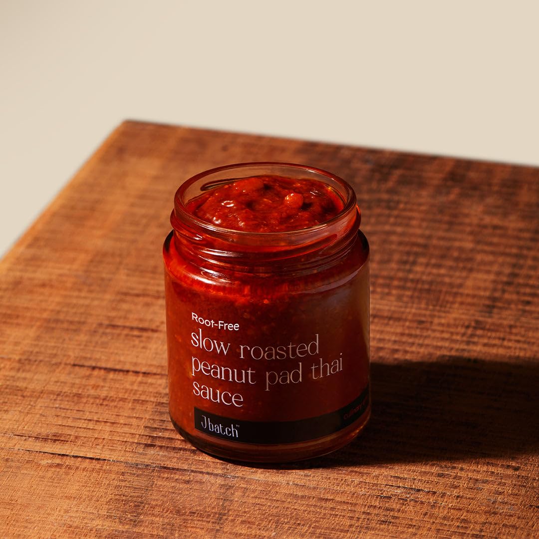 SMALLBATCH Root Free Slow Roasted Peanut Pad Thai Sauce, Jain Friendly, No Onion No Garlic, Gourmet Condiment, Spread, Marinate, Saute, Dip, Stir-Fry, Paneer, Pizza, Noodles, Pasta, Jbatch - 180gms