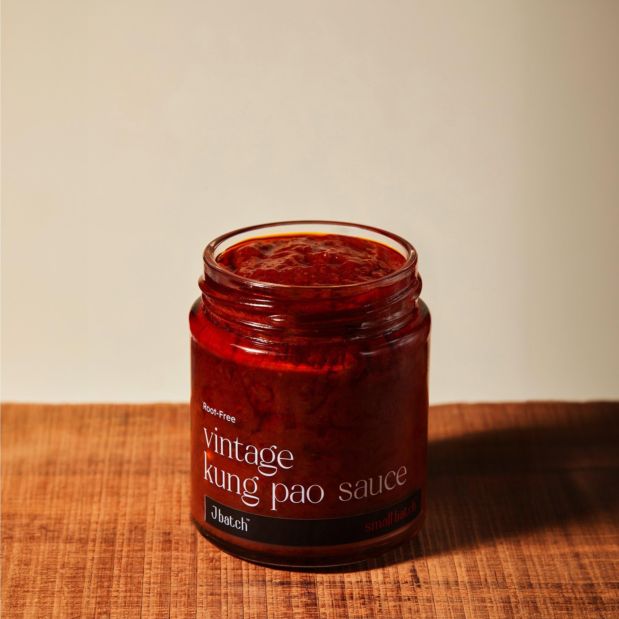 SMALLBATCH Root Free Vintage Kung Pao Sauce, Jain Friendly, No Onion No Garlic, Gourmet Condiment, Spread, Marinate, Saute, Dip, Stir-Fry, Paneer, Pizza, Noodles, Pasta, Jbatch - 180 gms
