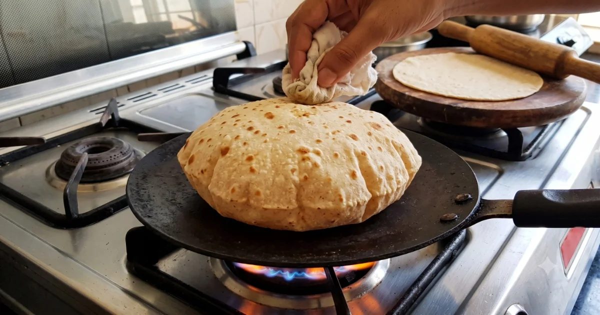 Plain Wheat Roti — image 4